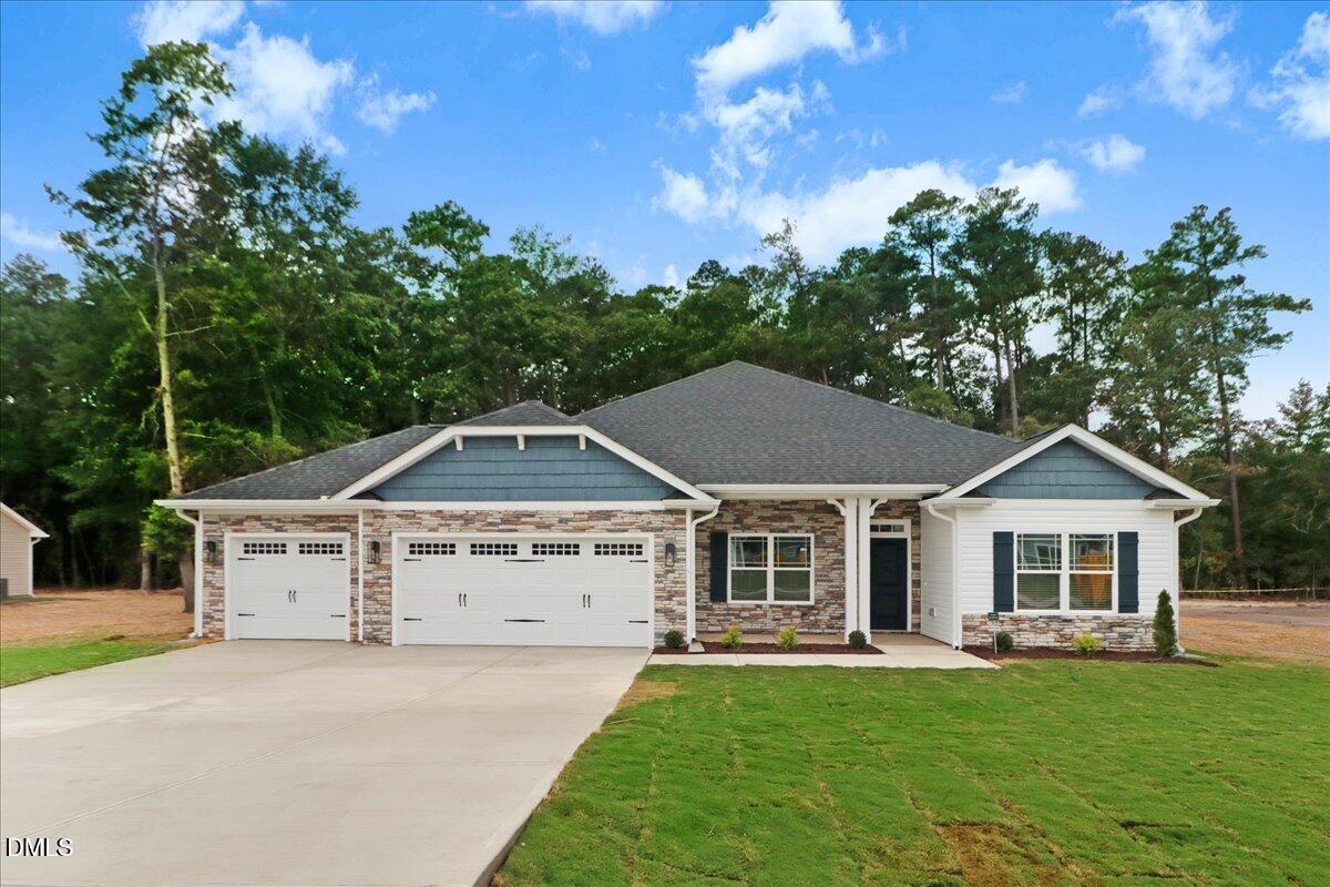 32 Killarney Avenue, Lillington, NC, 27546
