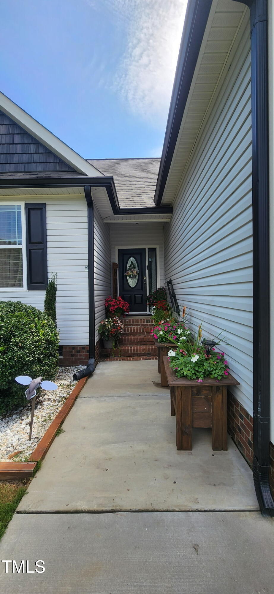569 Omaha Drive