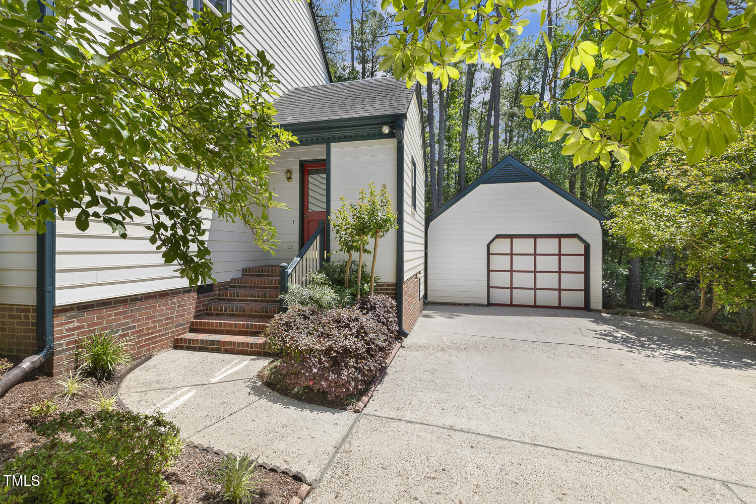 5704 Cholderton Court