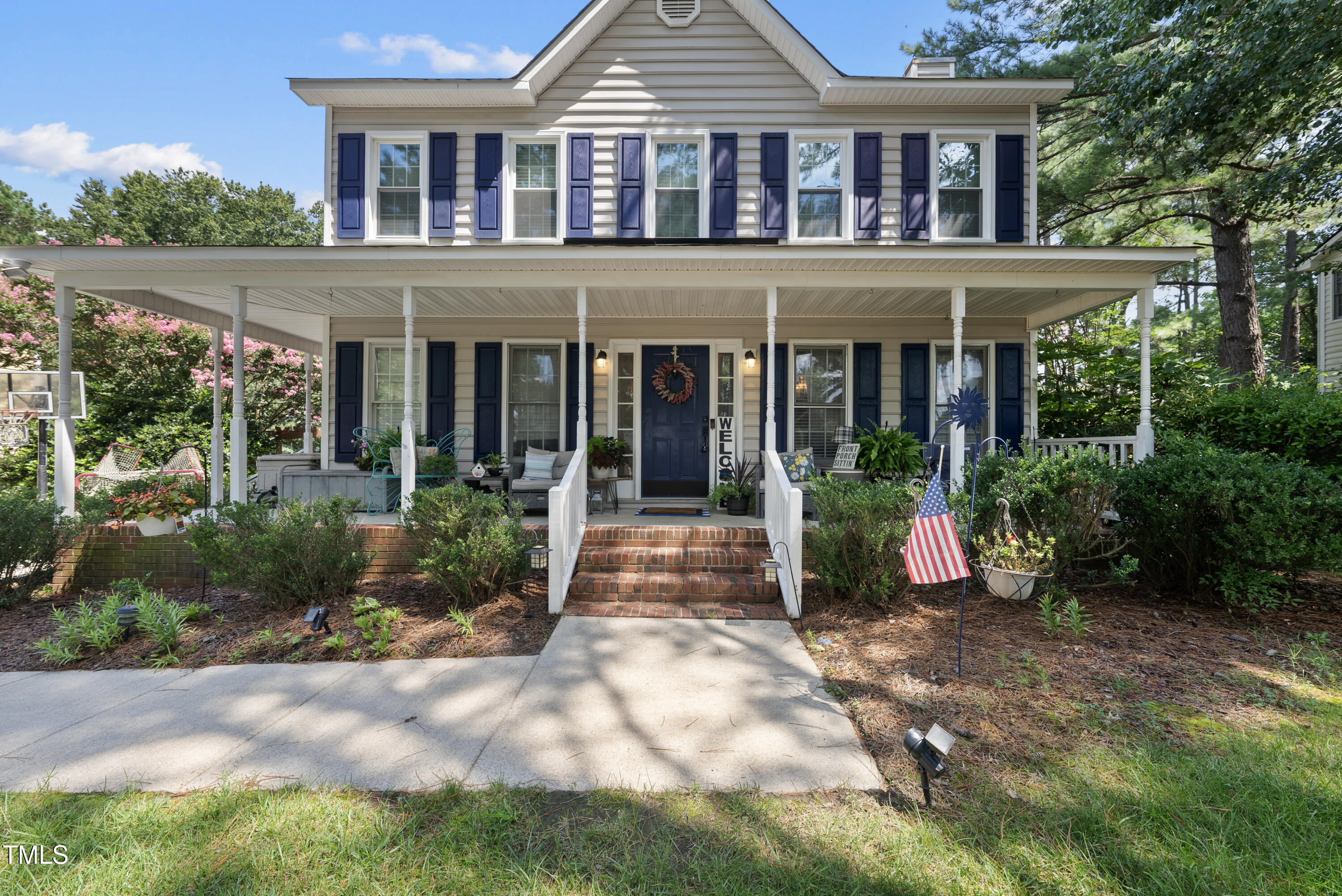 4117 Mangrove Drive