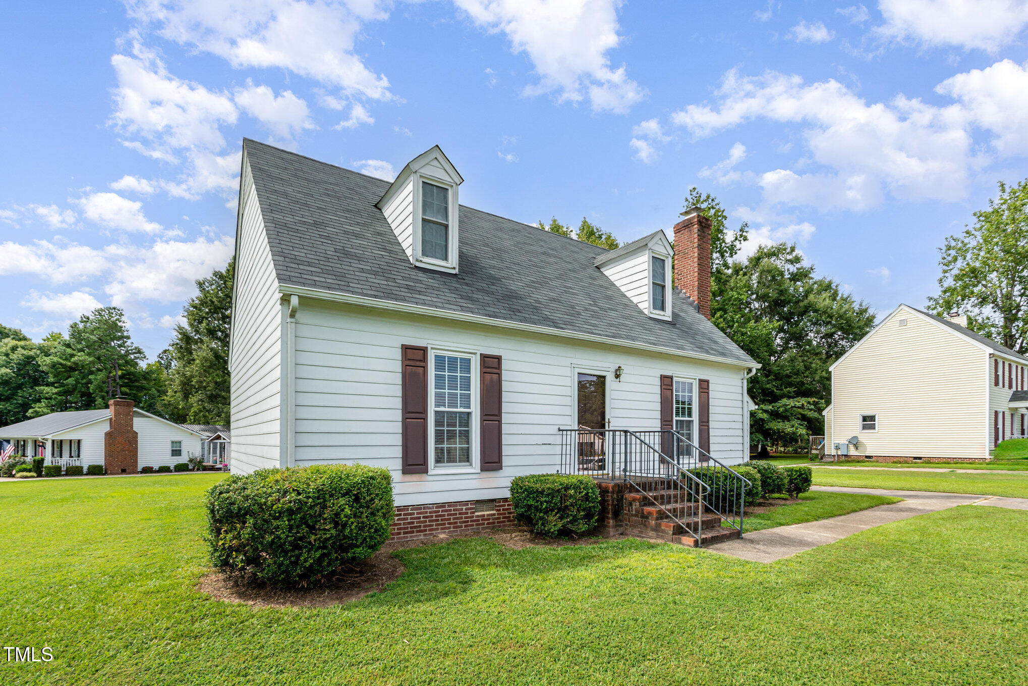 301 Pineview Drive