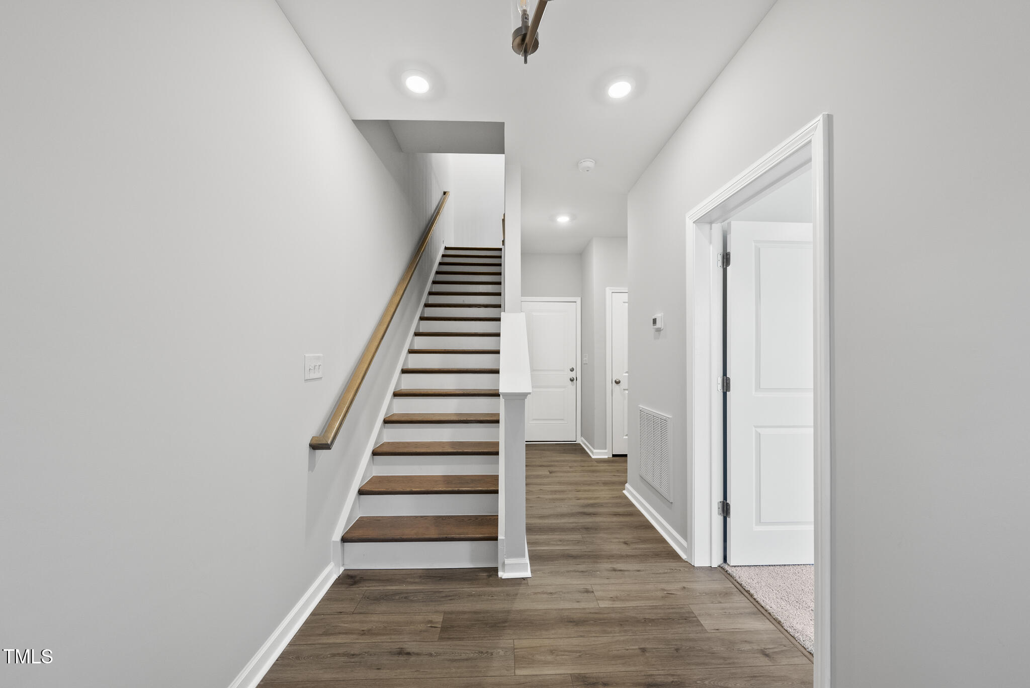 331 Chesapeake Commons Street 106