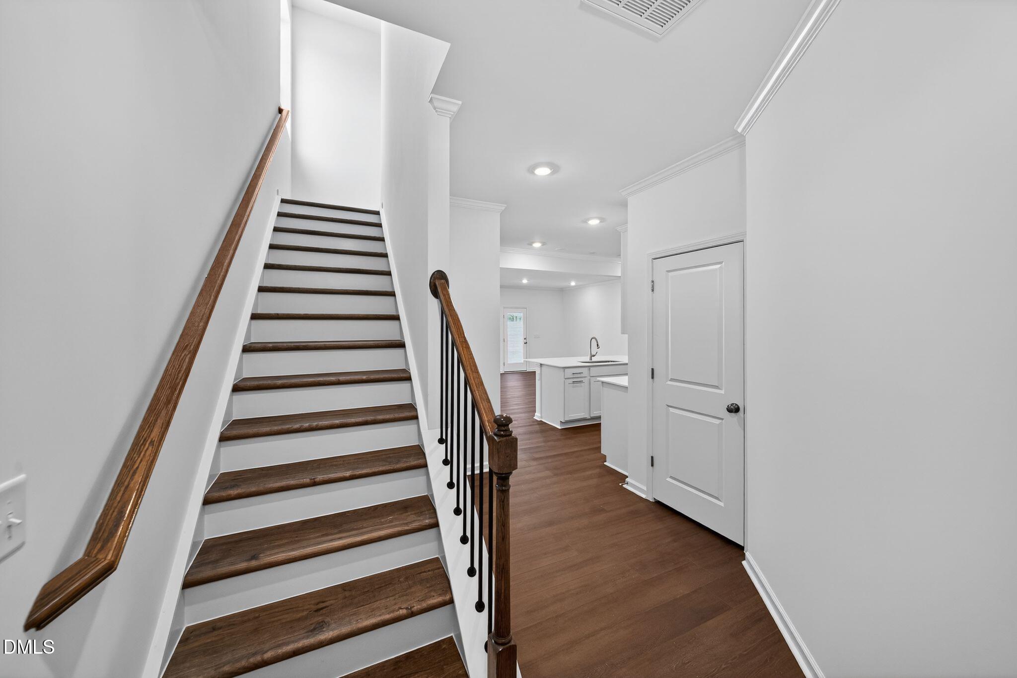 108 Tree Moss Court