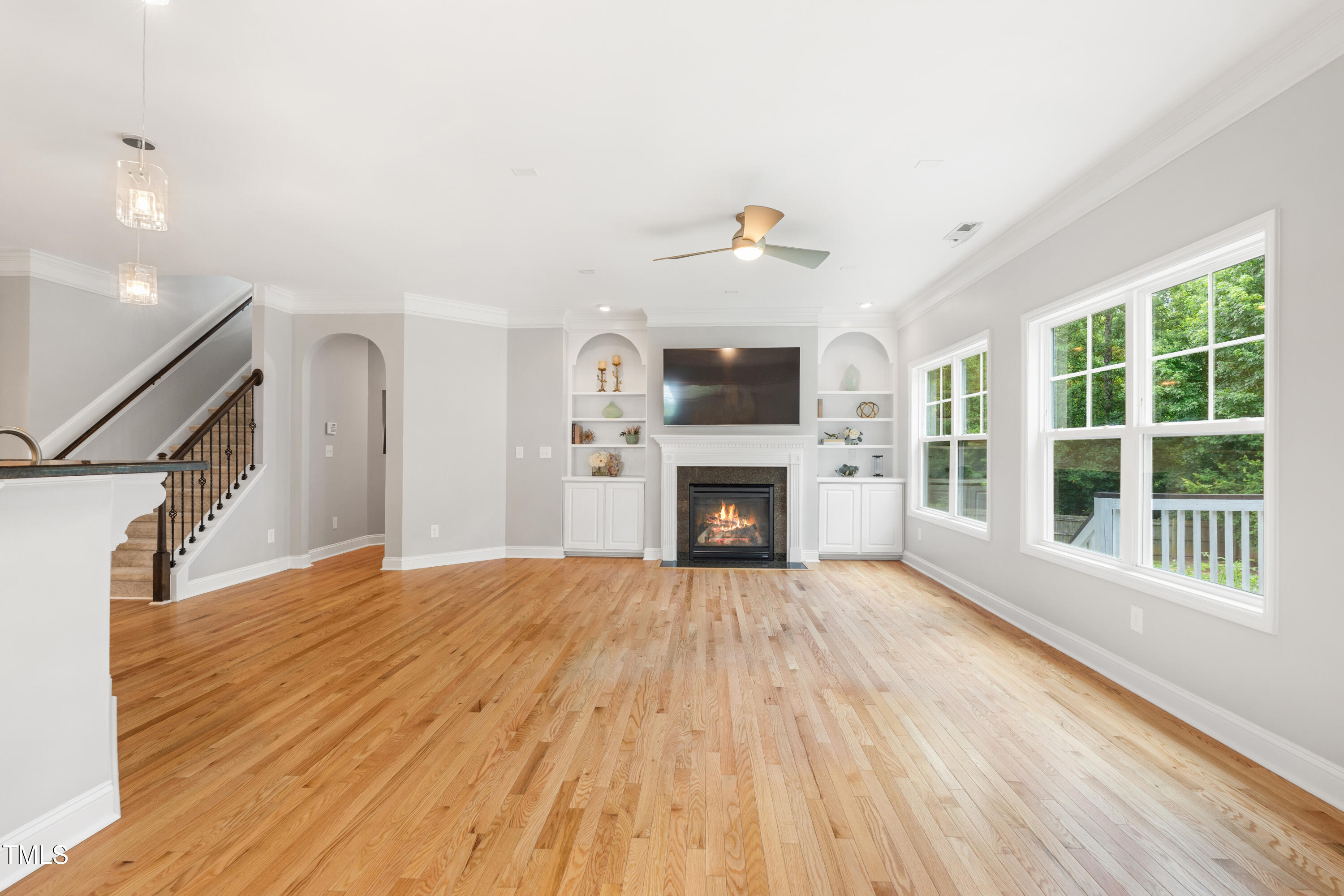 400 Swann Trail