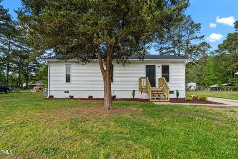 623 Lincoln Drive Kenly NC 27542