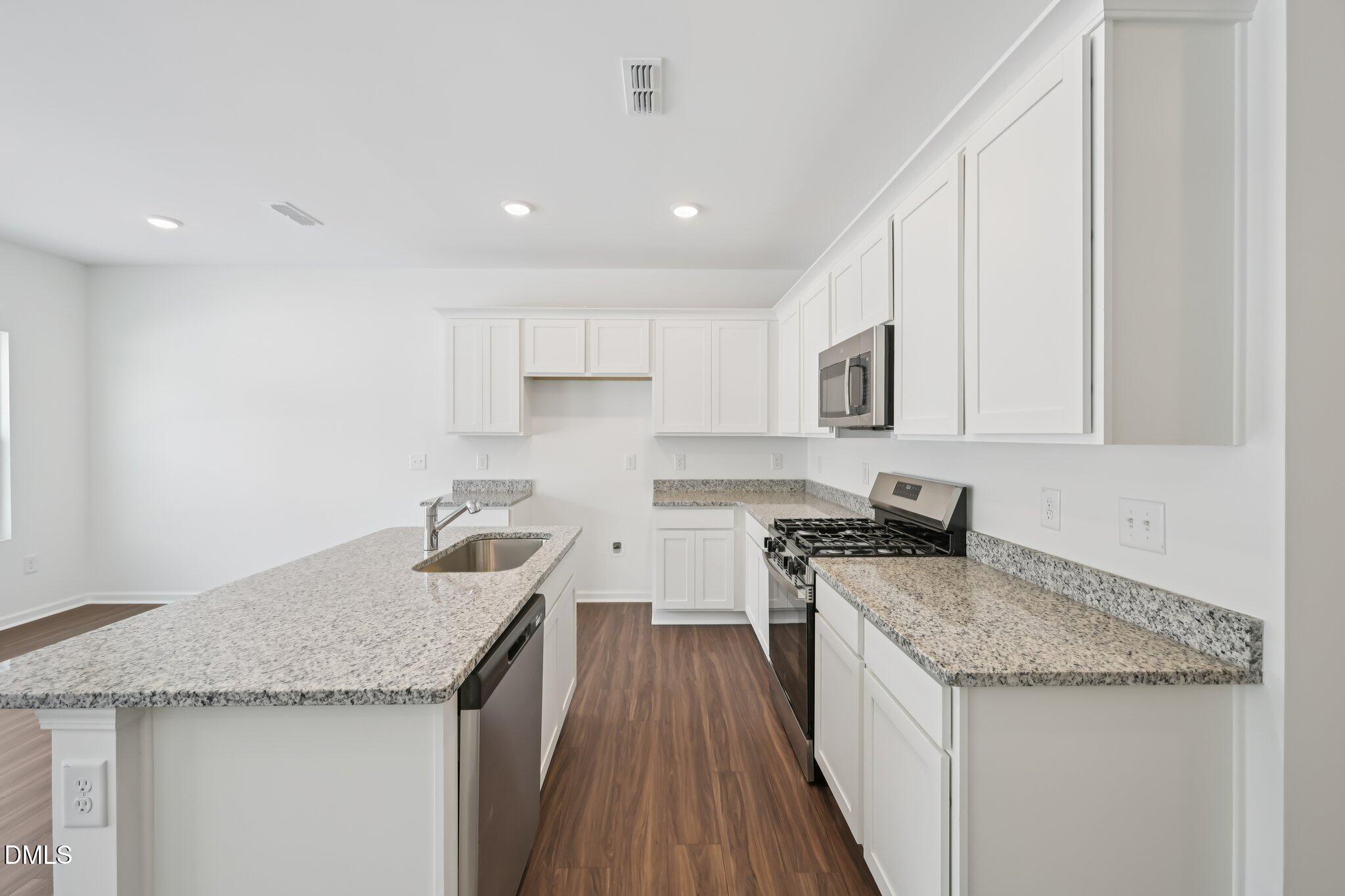 201 N Stonemill Trail