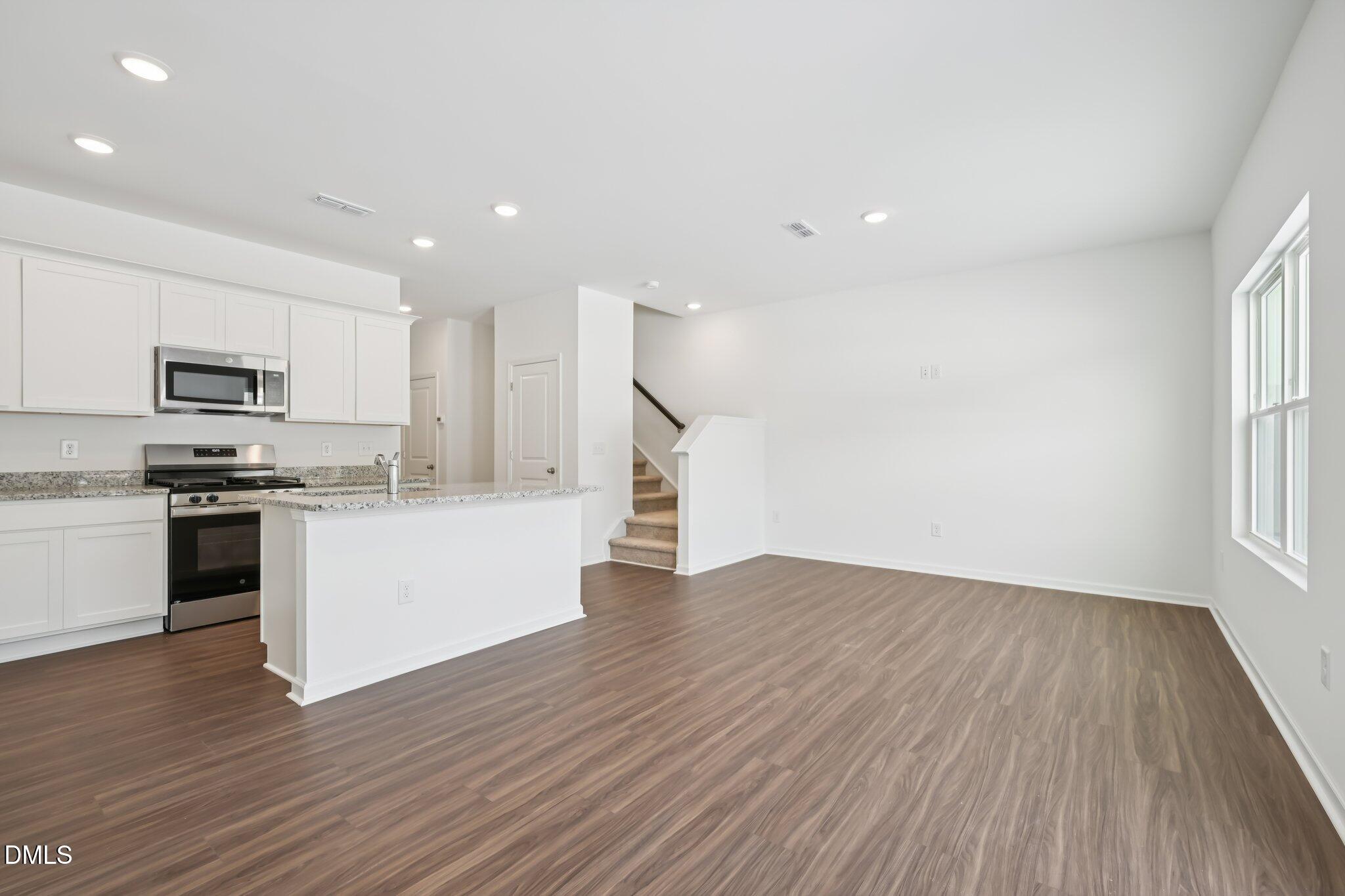 201 N Stonemill Trail
