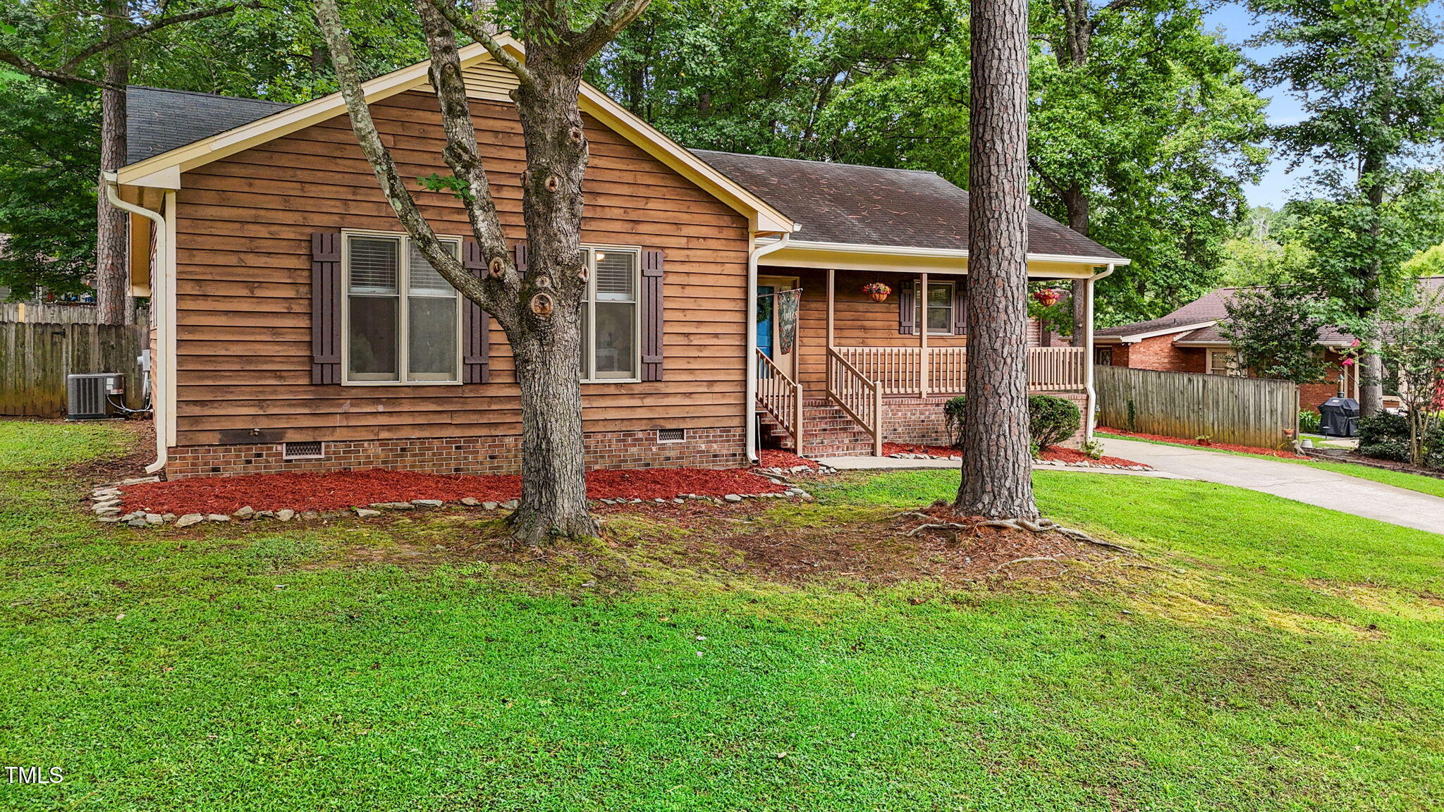 102 Whithorne Drive