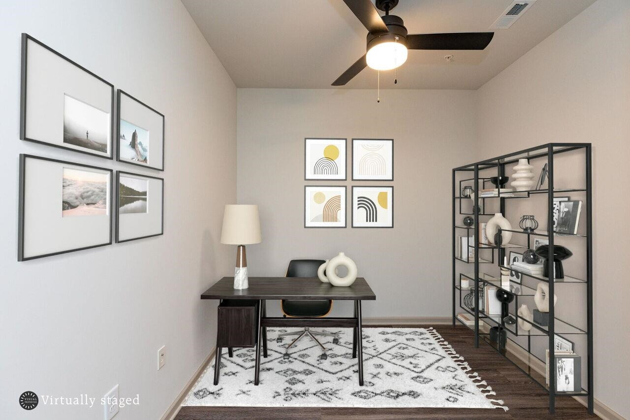 2305 Gathering Sq Court