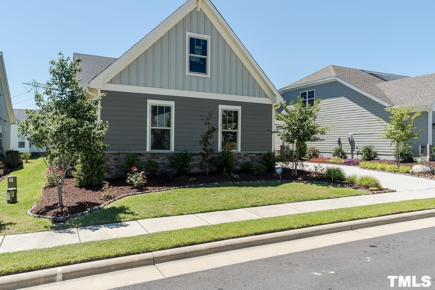 79 Copper Lantern Drive