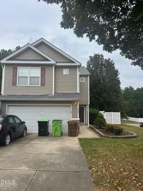 225 Hazelmere Drive Holly Springs NC 27540