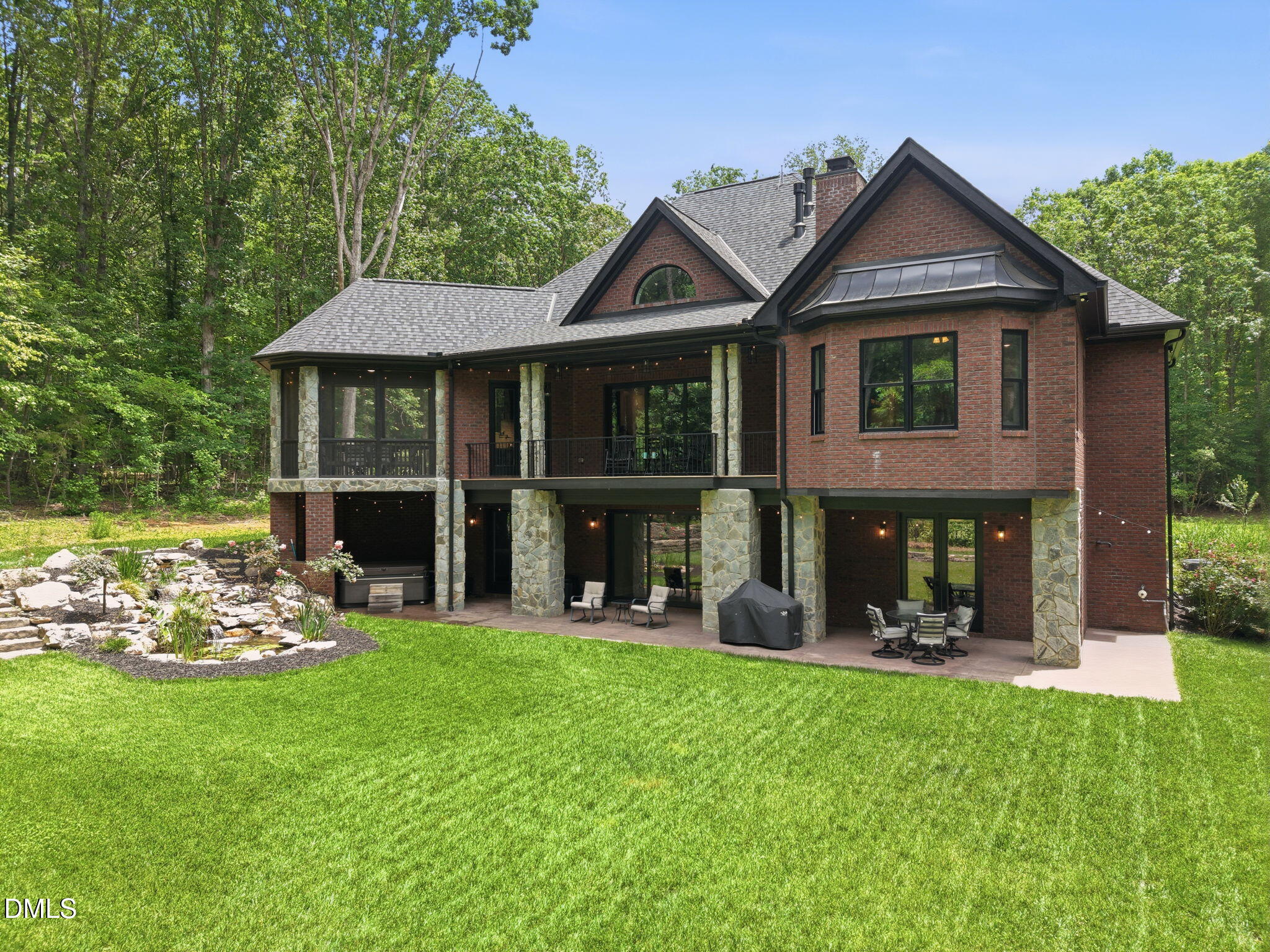 1107 Westridge Road