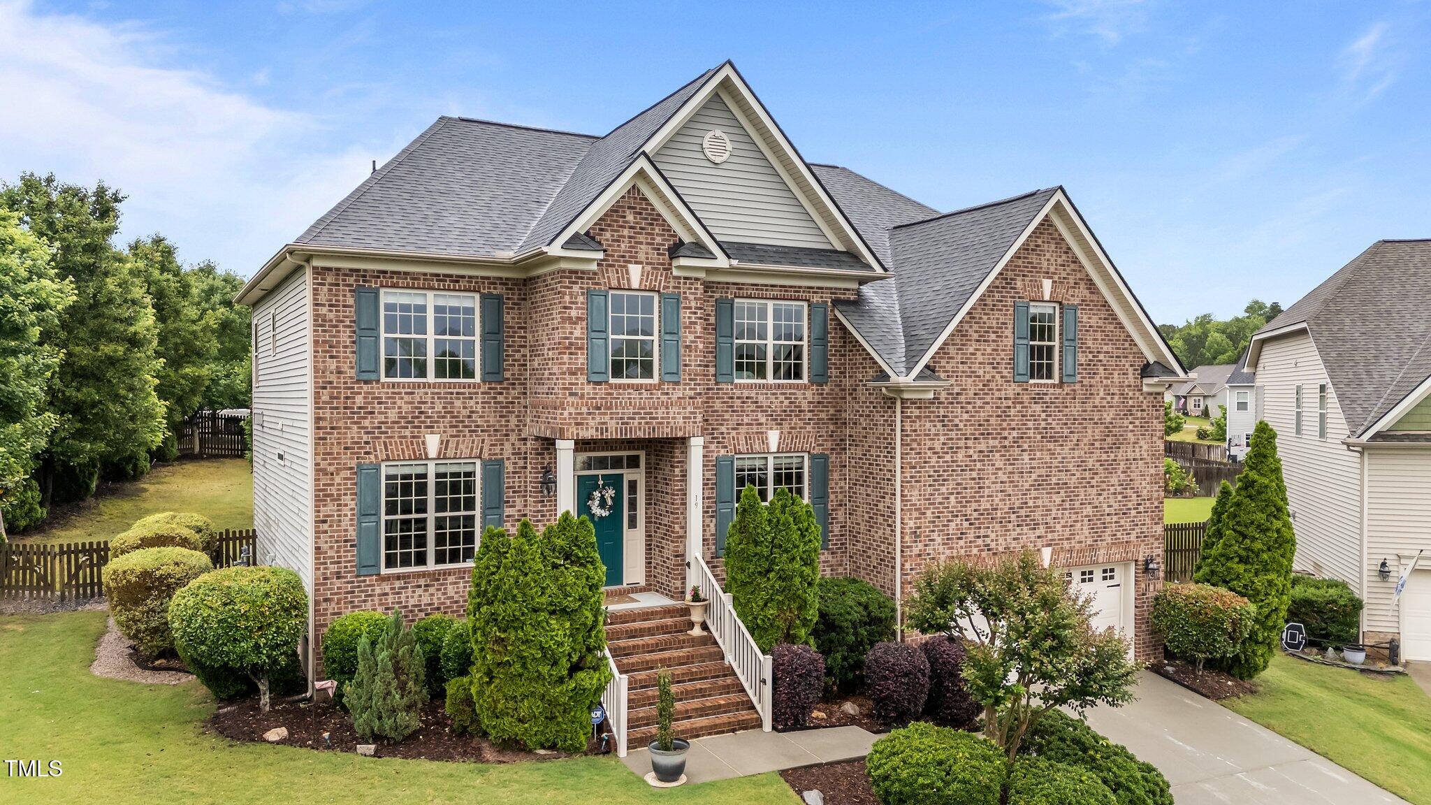 19 Arch Oak Court