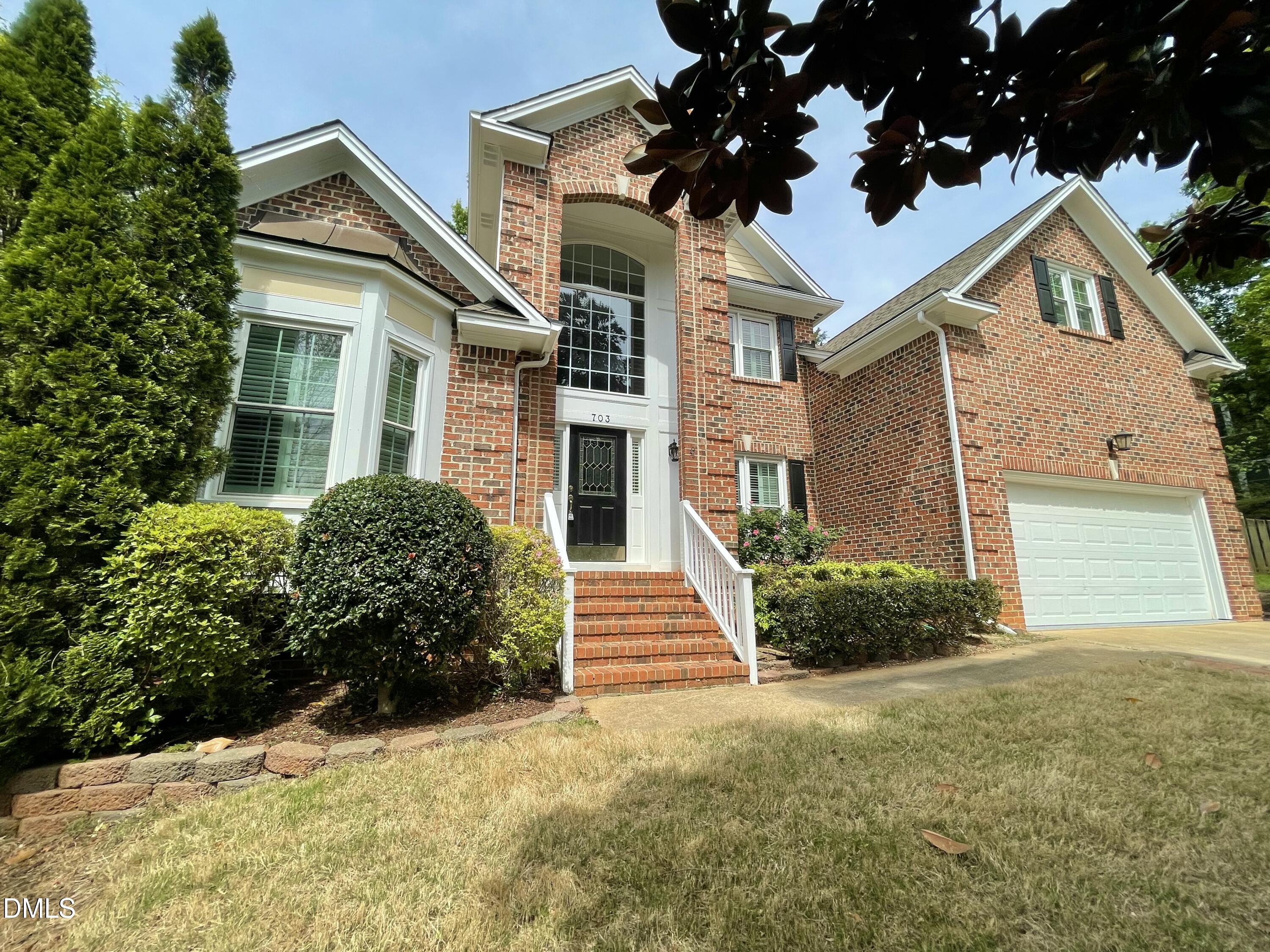 703 Cricketfield Lane