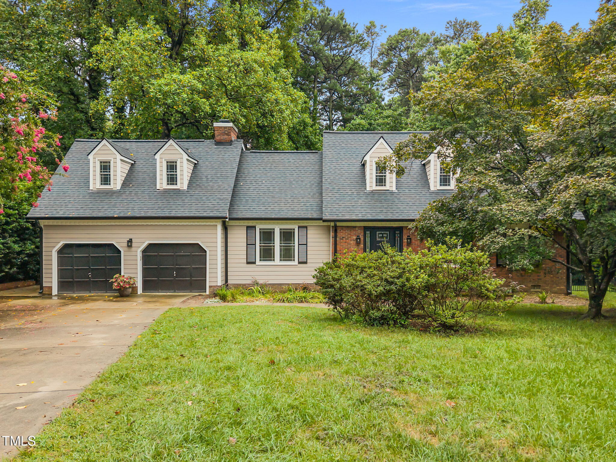 2204 Corberrie Lane