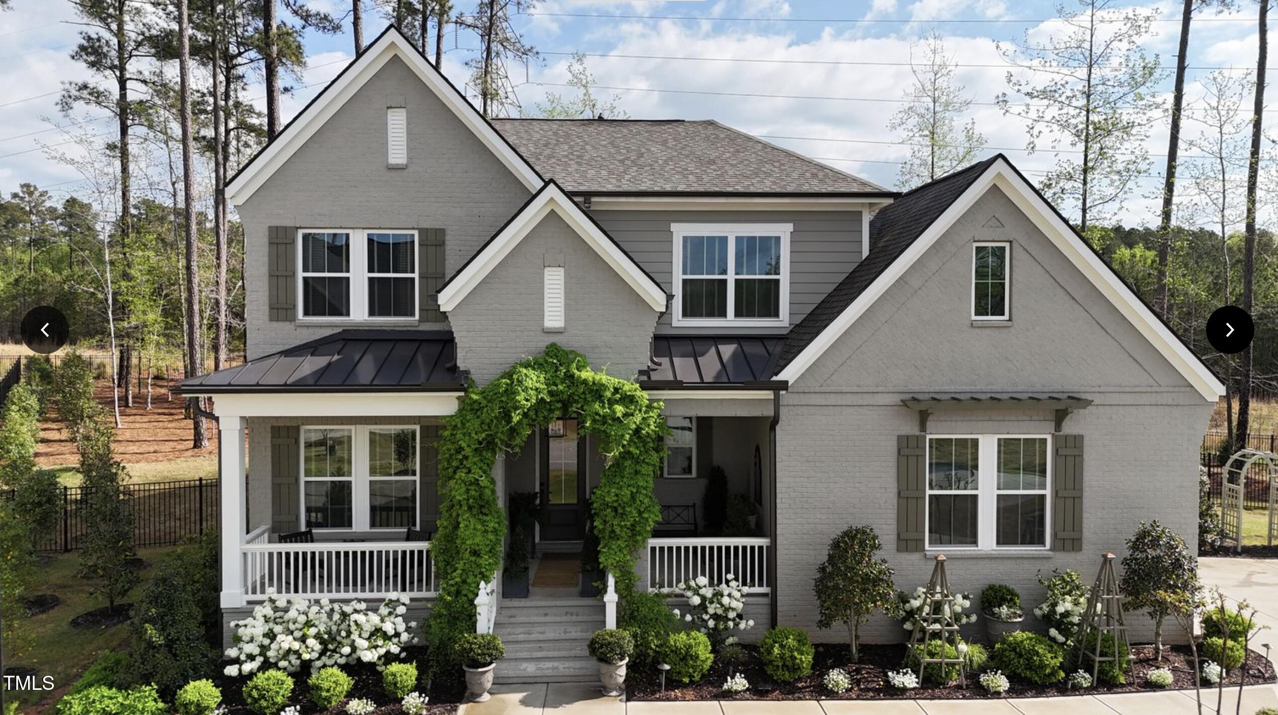 8208 Bella Oak Court