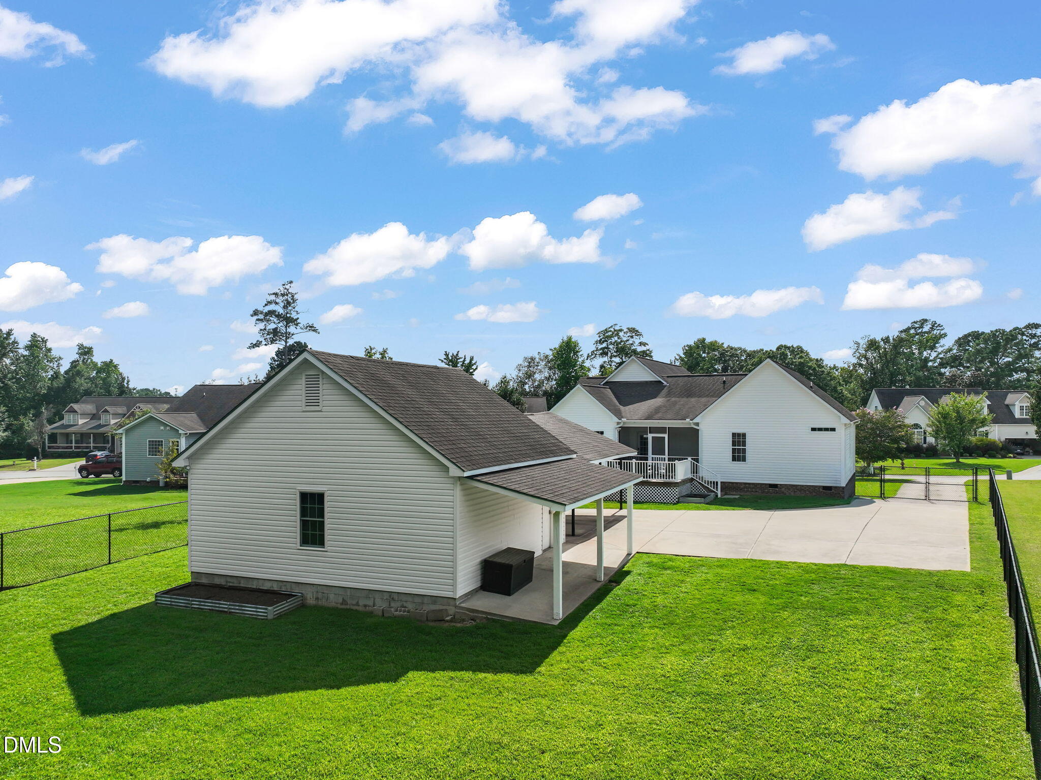105 Willmont Court