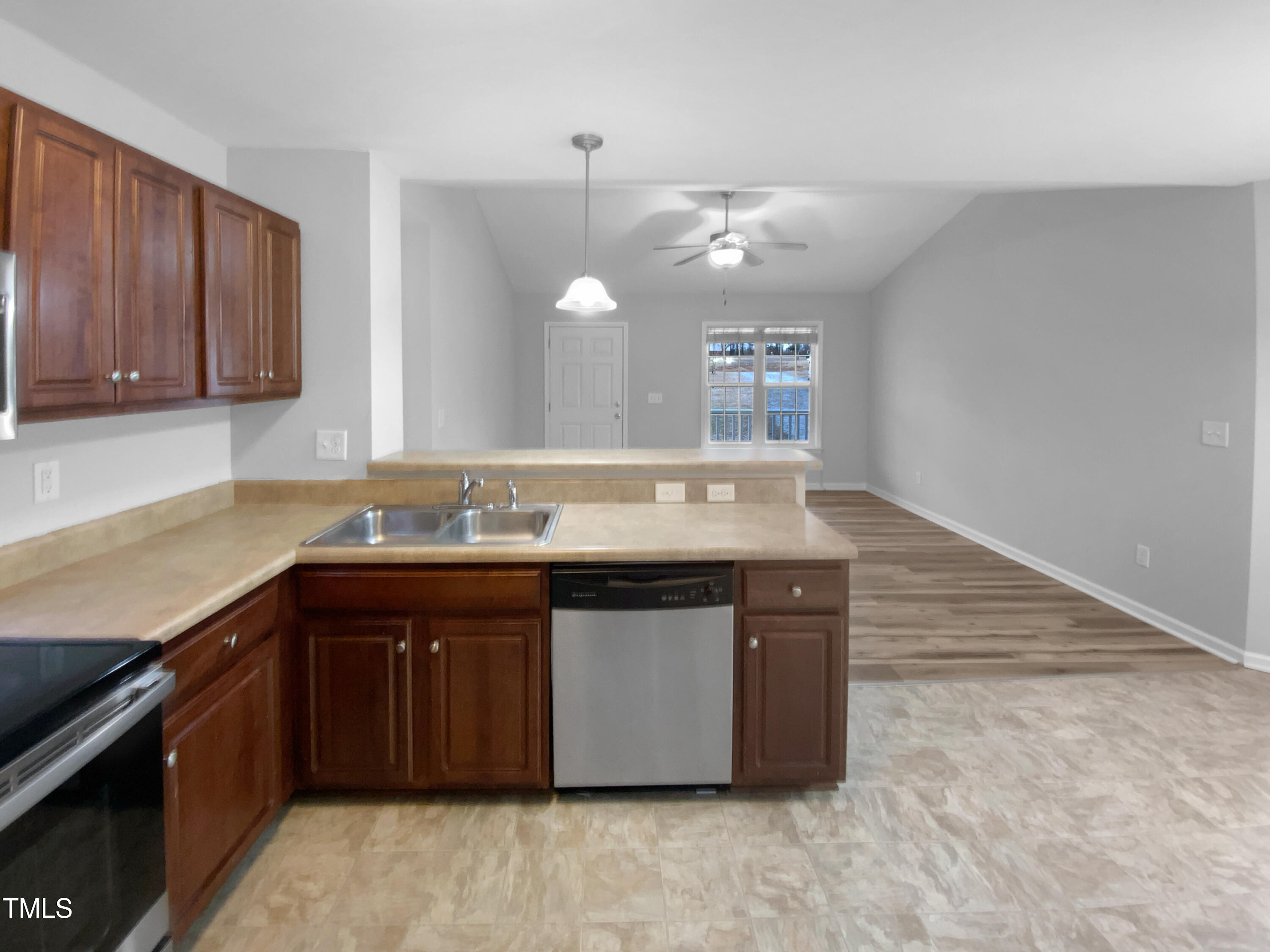 610 Lockwood Drive