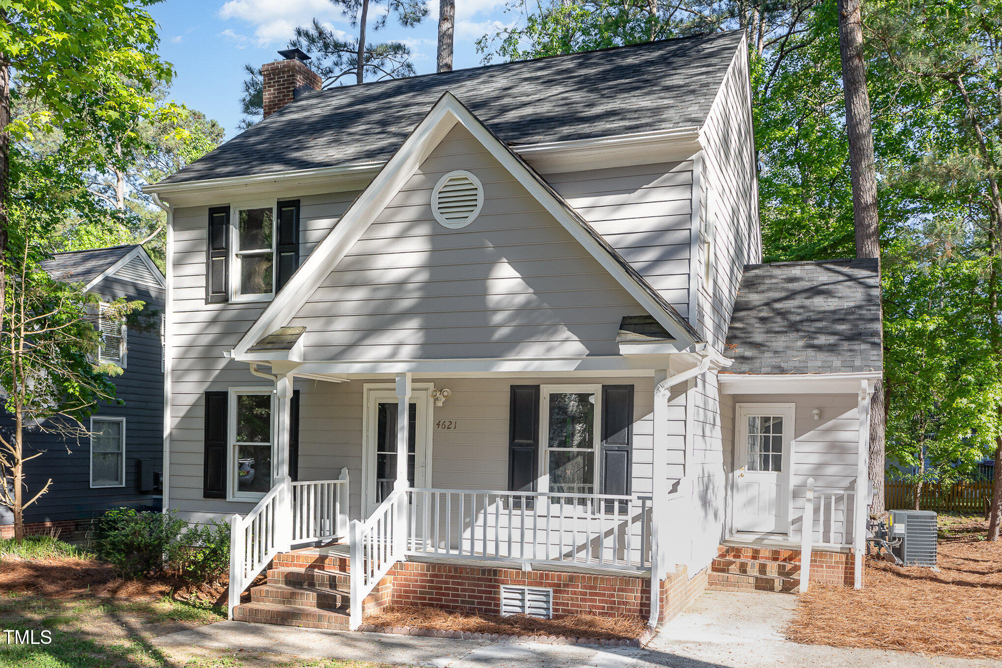 4621 Worthington Lane