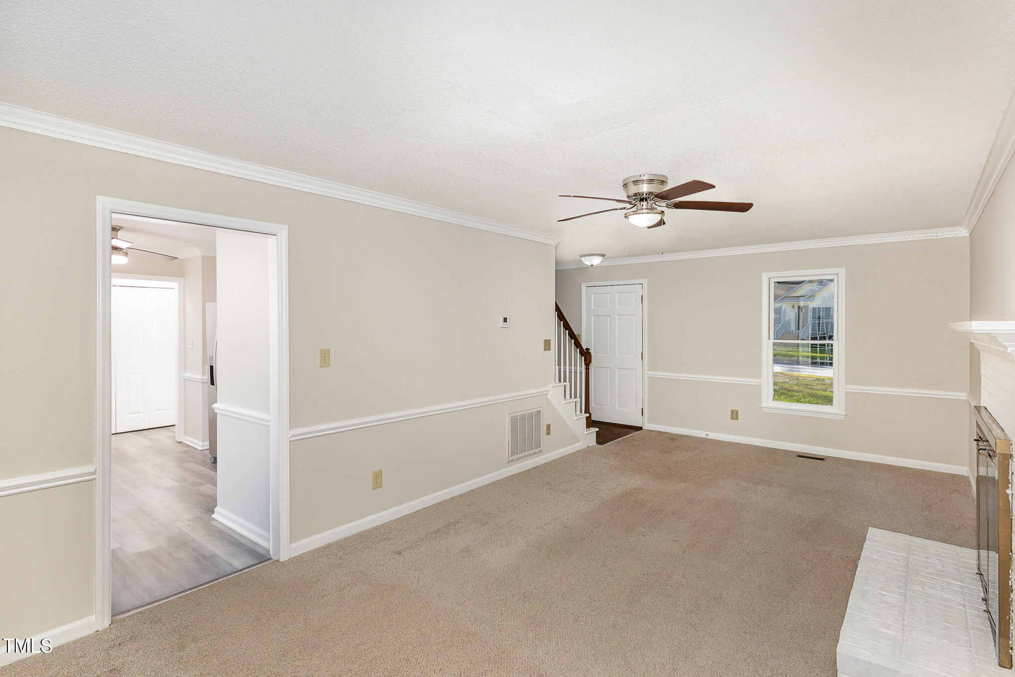 4621 Worthington Lane