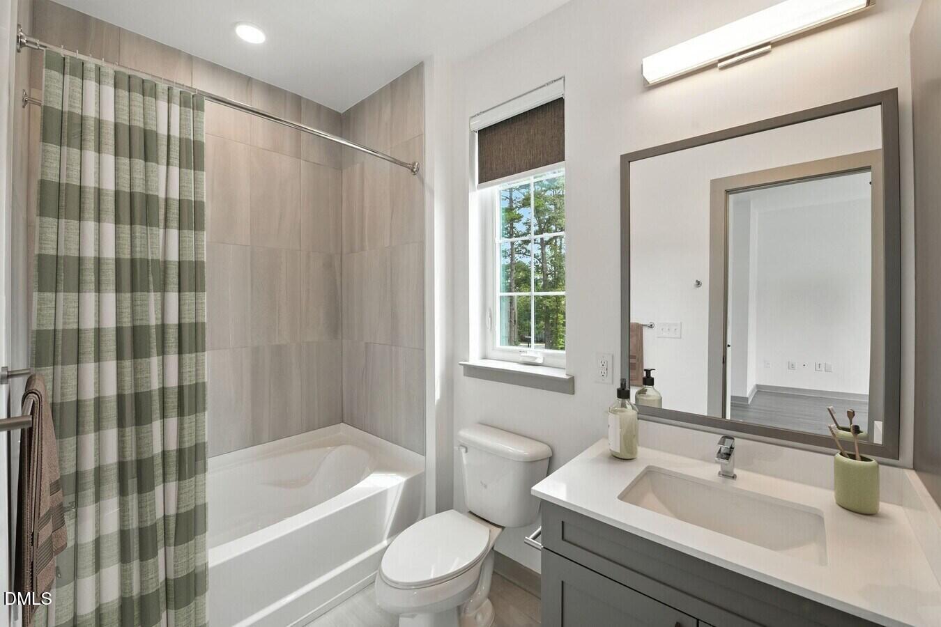 1000 Martin Luther King Junior Boulevard B7