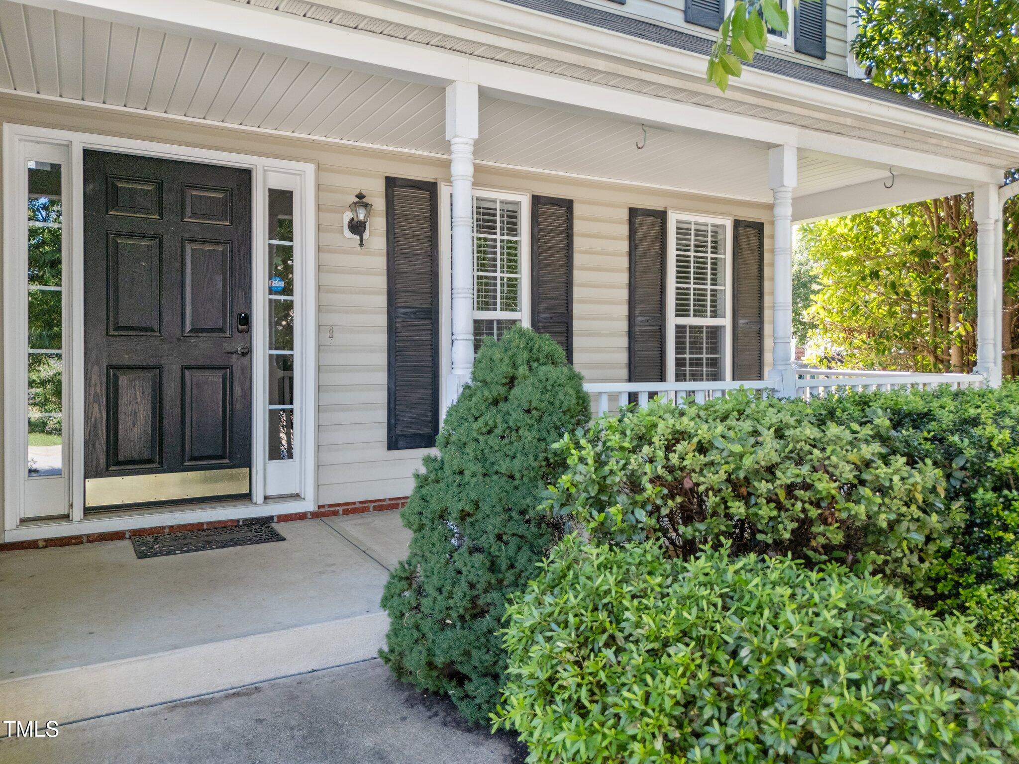 2037 Summer Shire Way