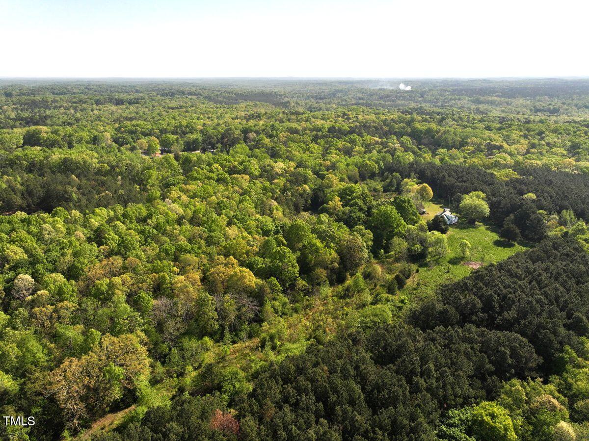 00 Fentress Road