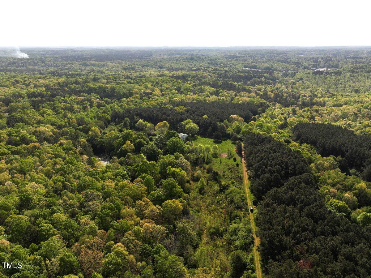 00 Fentress Road