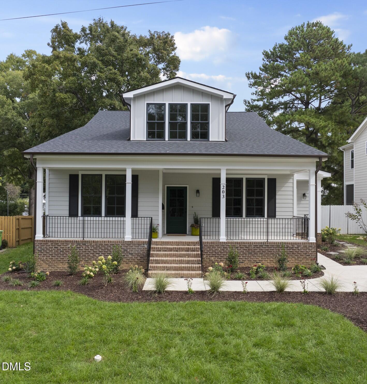 203 Baggett Avenue