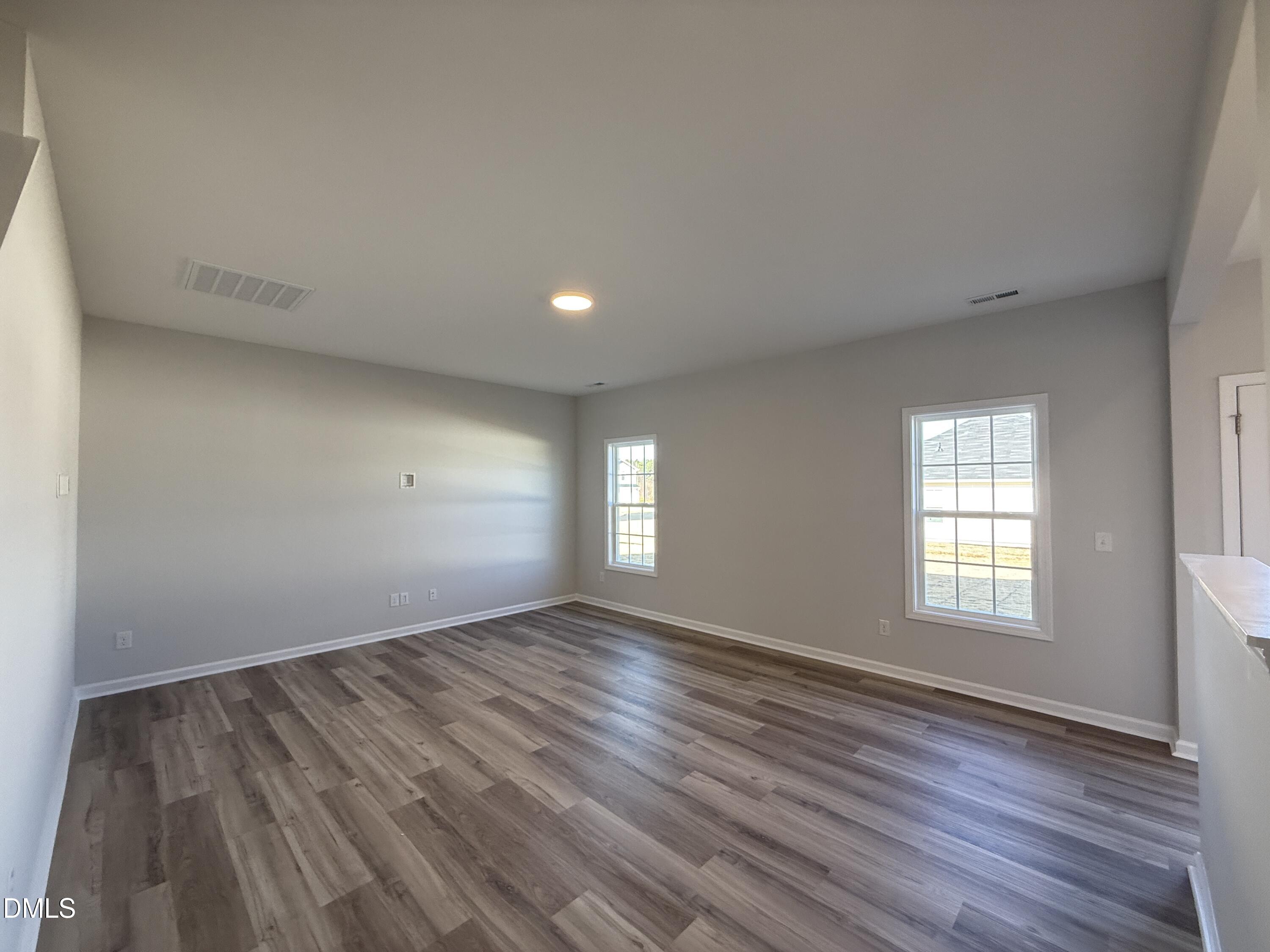 32 W Emily Gardens Drive