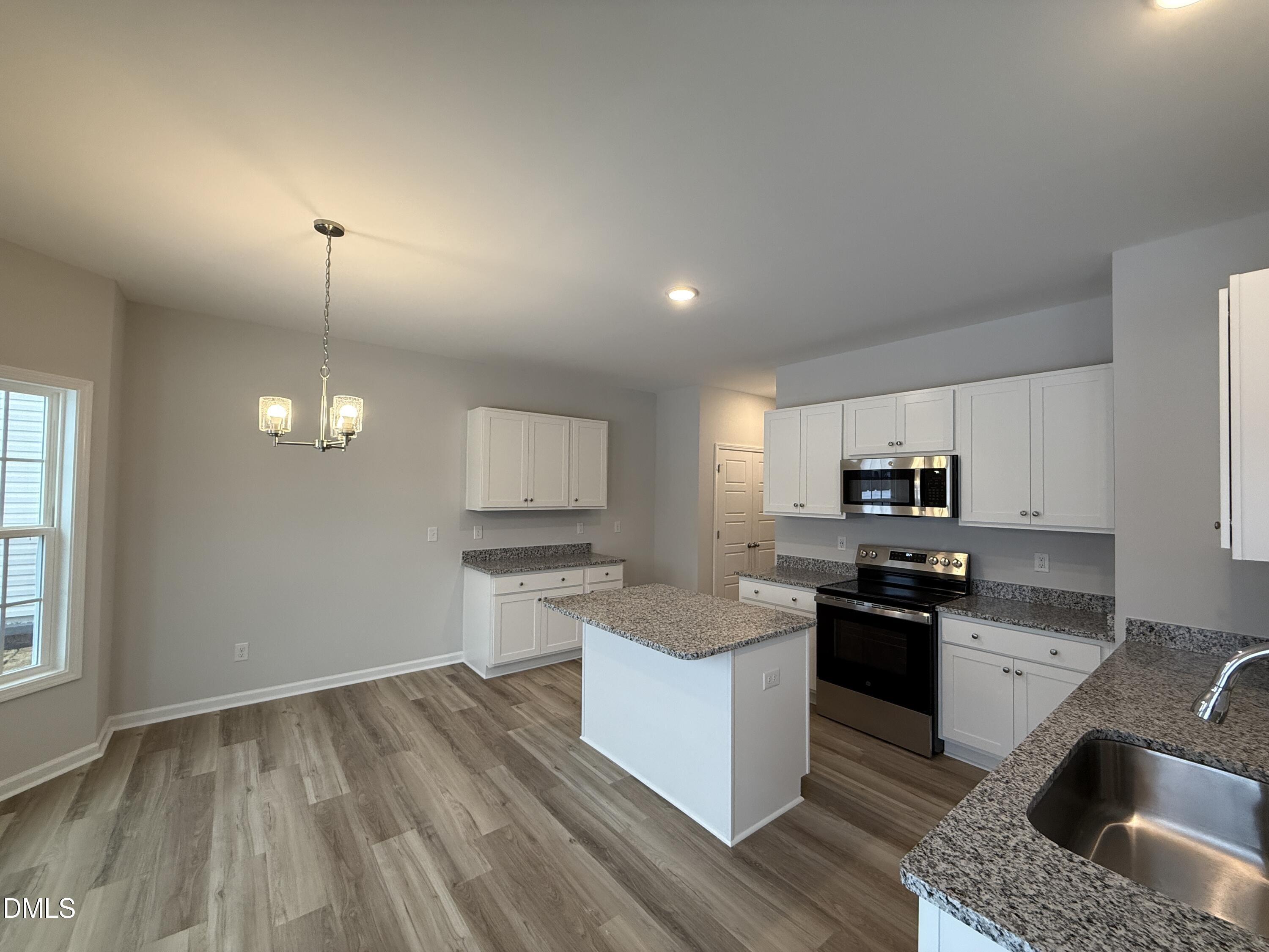 32 W Emily Gardens Drive