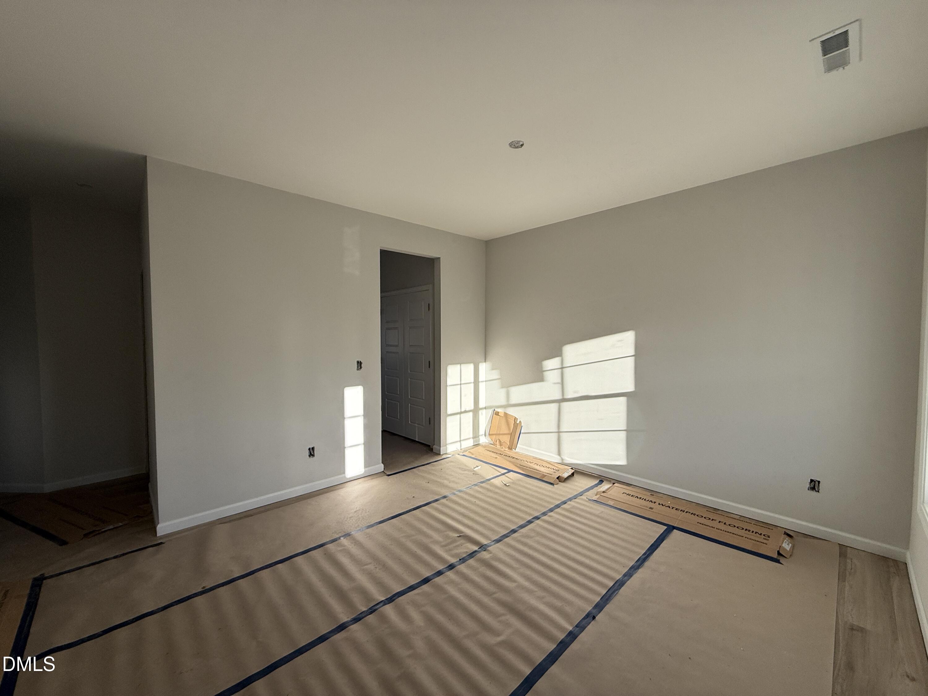 32 W Emily Gardens Drive