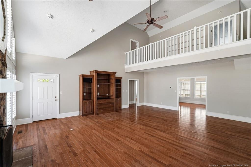 1302 Oakridge Boulevard