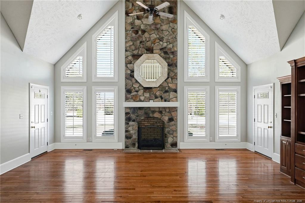 1302 Oakridge Boulevard