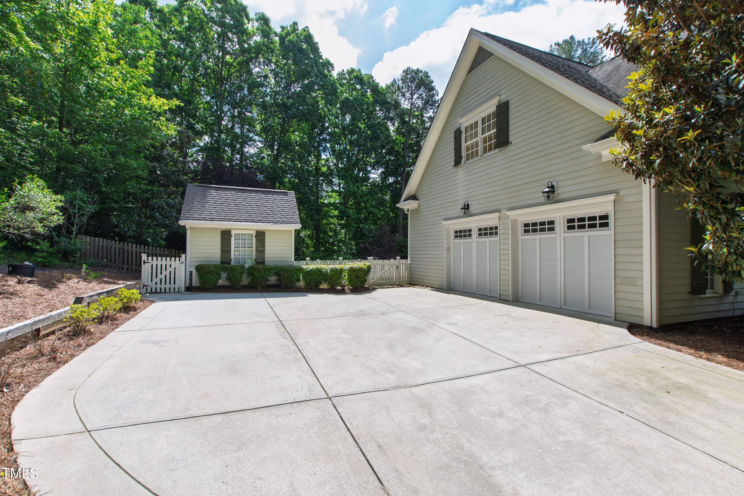 131 Lavinia Lane