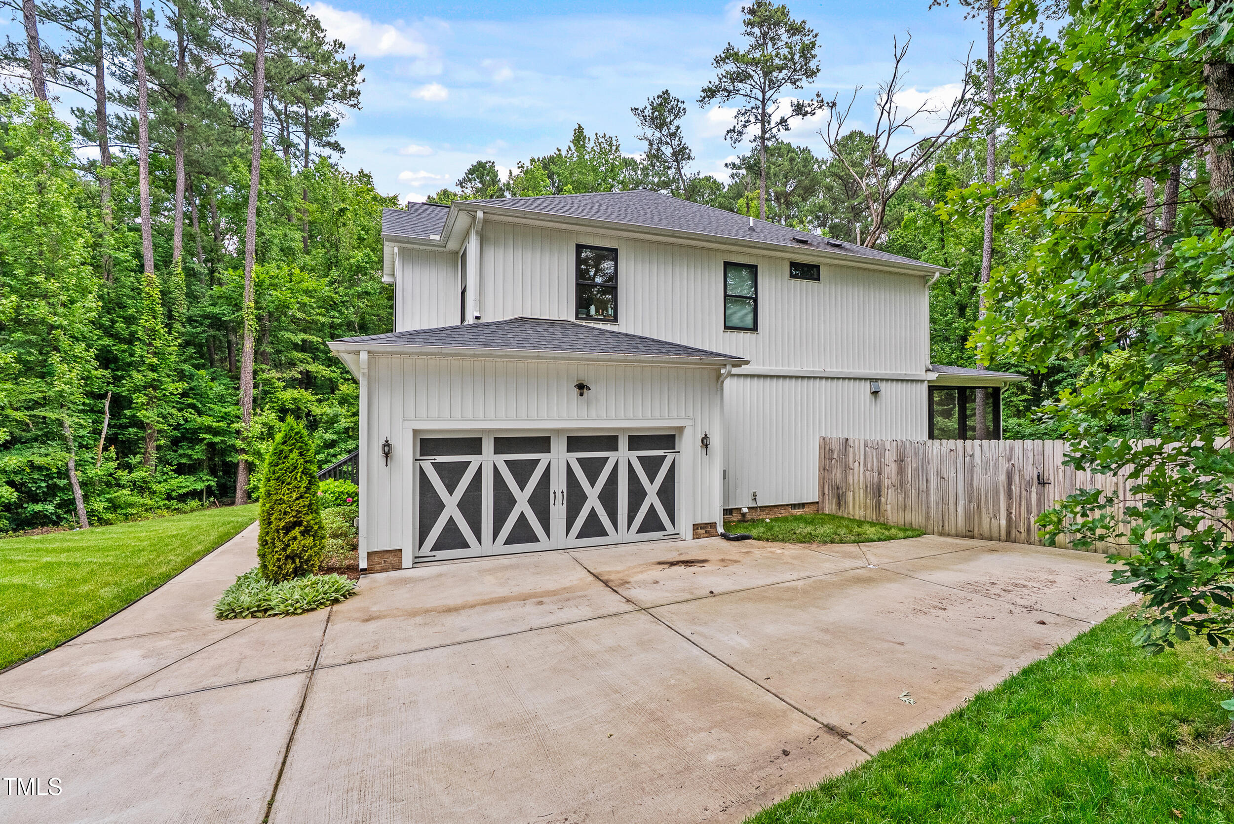 322 Scheer Avenue