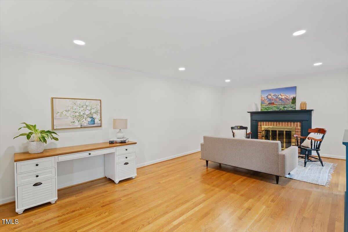 1023 Cleland Drive
