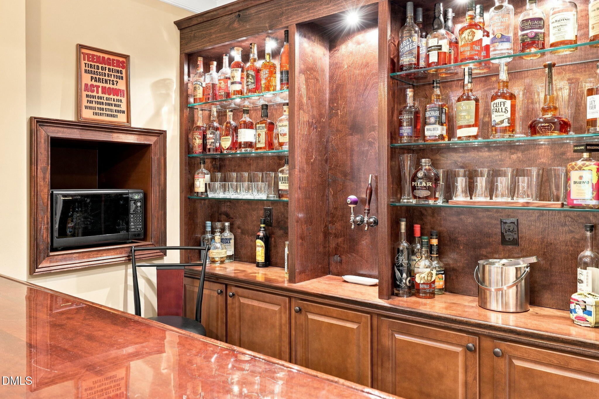 127 Brown Bear, Chapel Hill, NC, 27517
