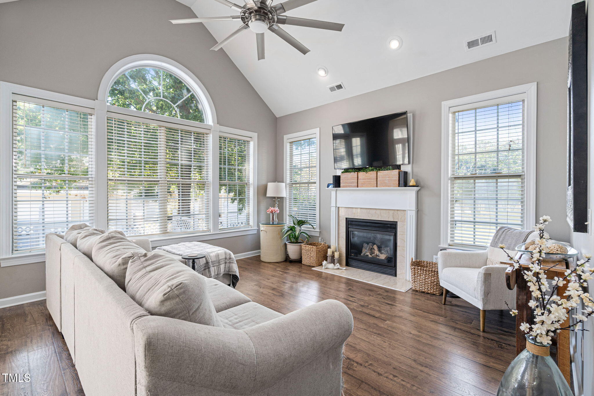 1225 Fairview Club Drive