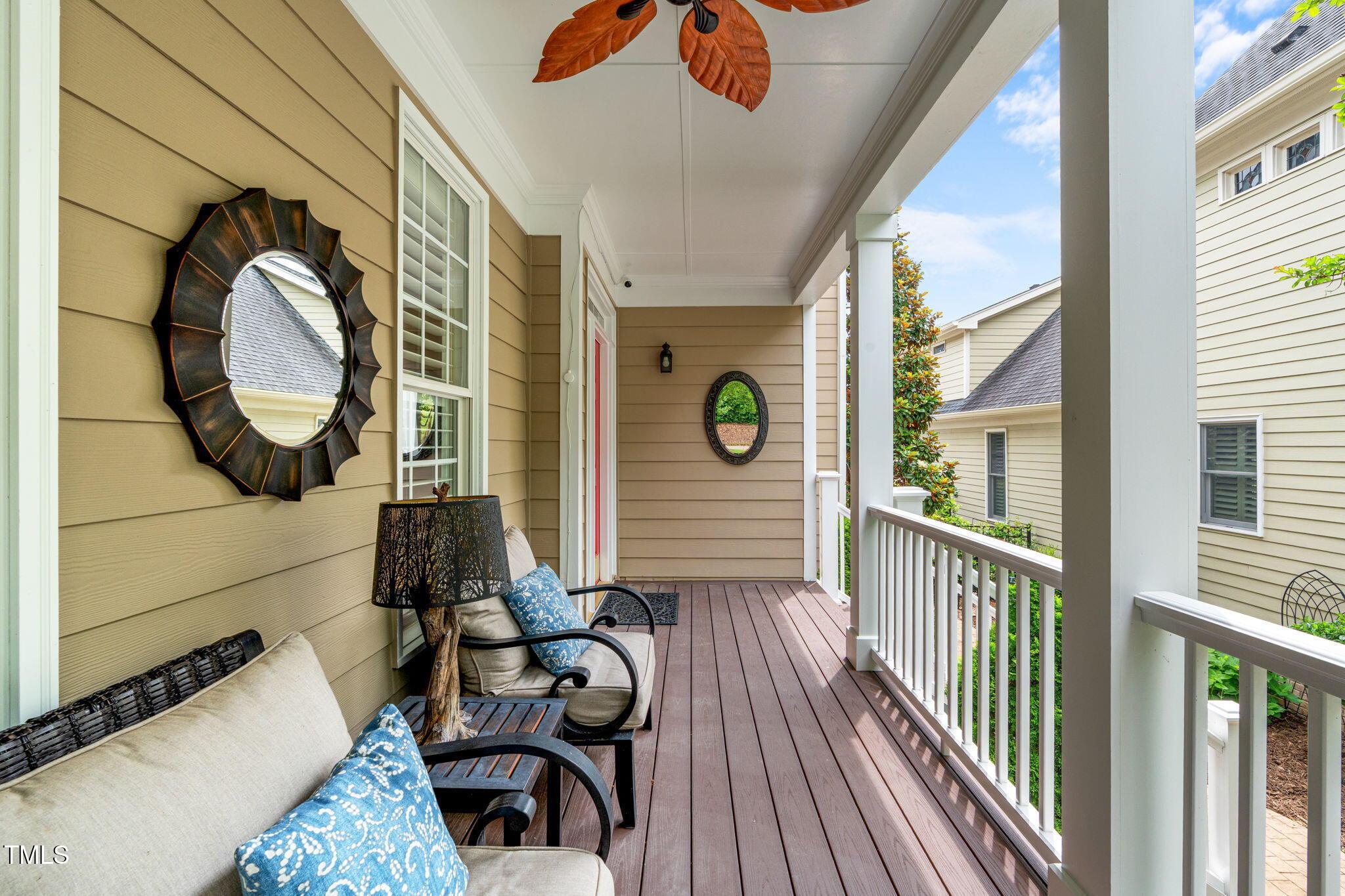 321 Commons Walk Circle