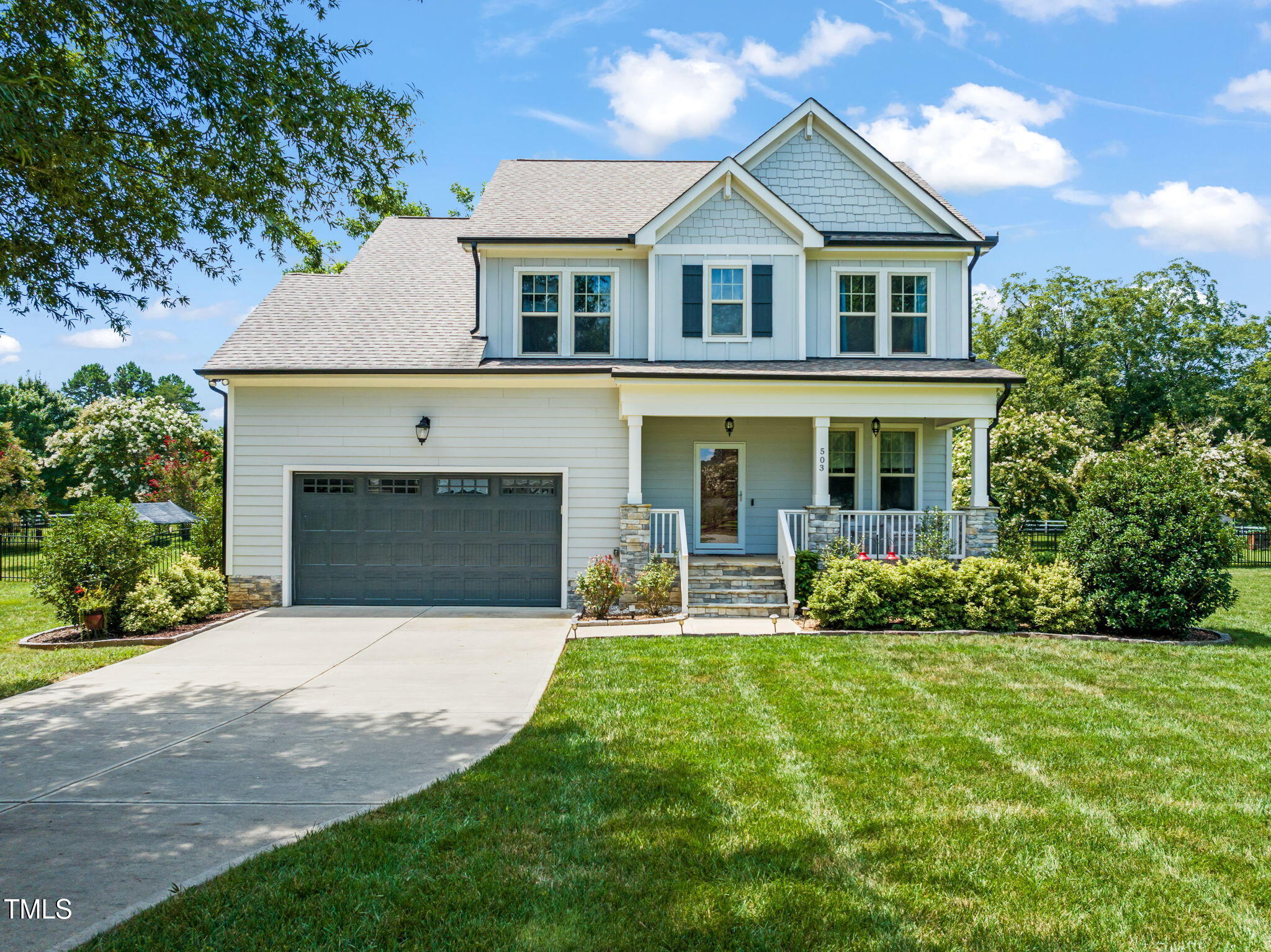 503 Sunglow Court