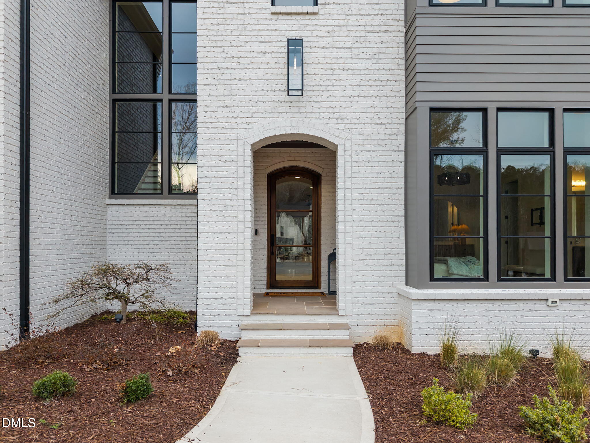 7644 Falls Creek Lane