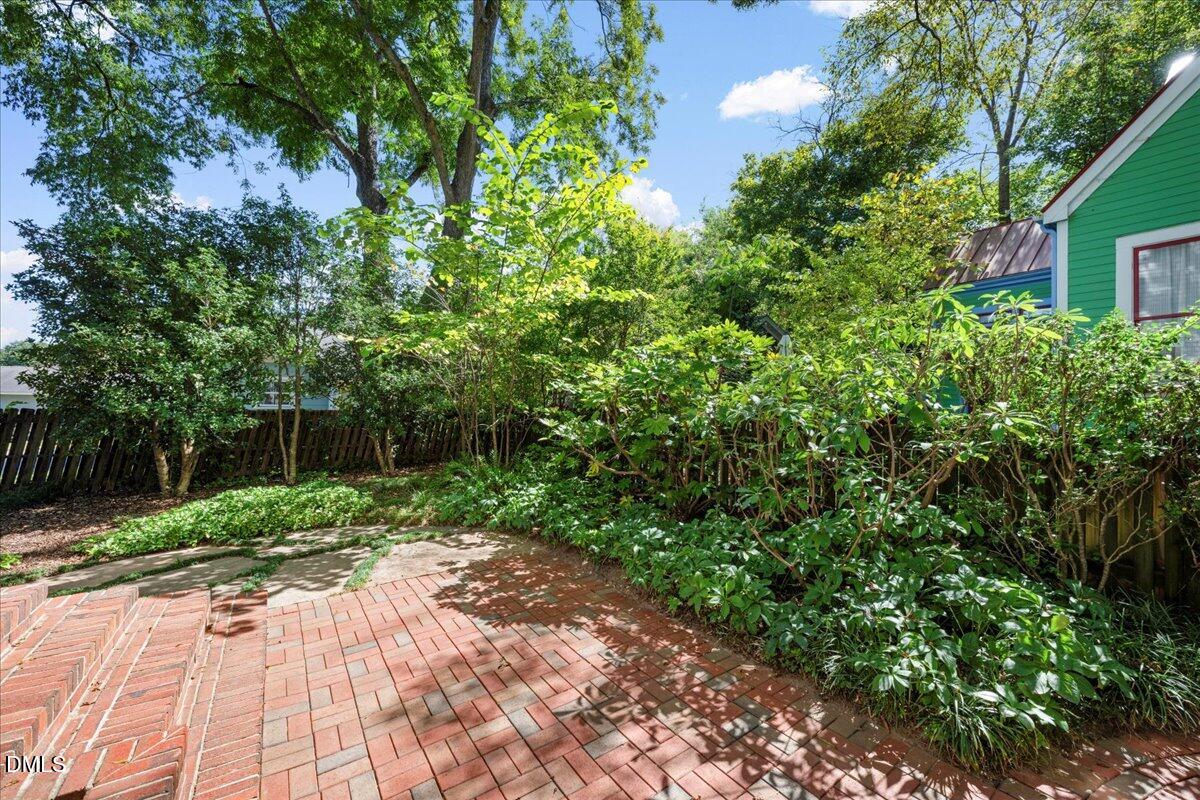 Raleigh, North Carolina 27604, United States, 3 Bedrooms Bedrooms, ,2 BathroomsBathrooms,Residential,Active,223724