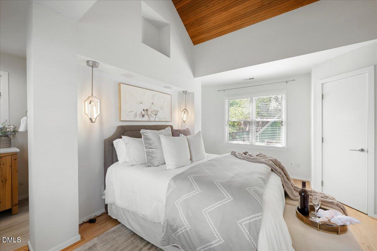 Raleigh, North Carolina 27604, United States, 3 Bedrooms Bedrooms, ,2 BathroomsBathrooms,Residential,Active,223724