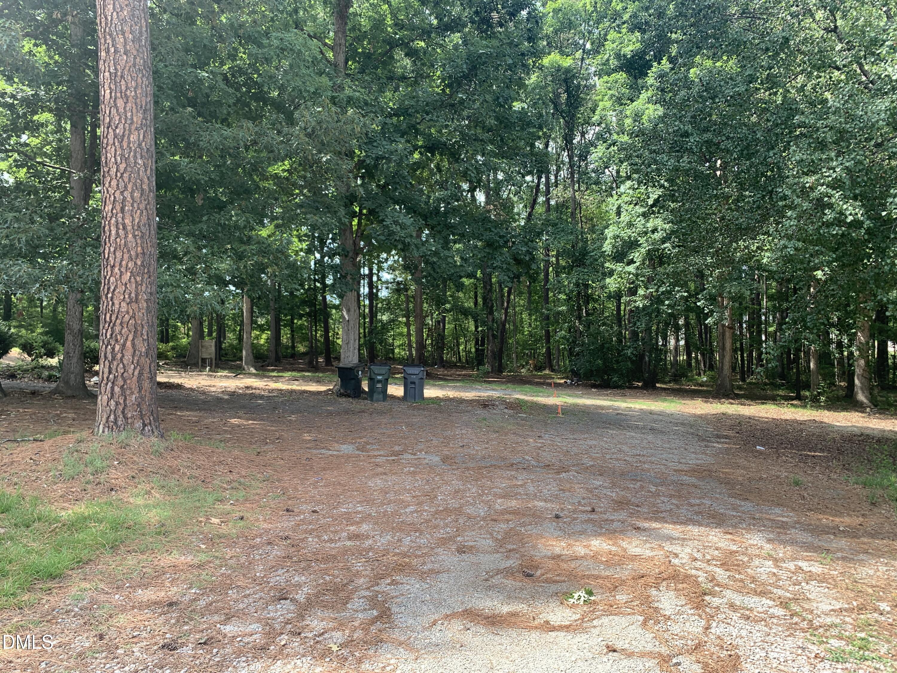 125 Green Drive