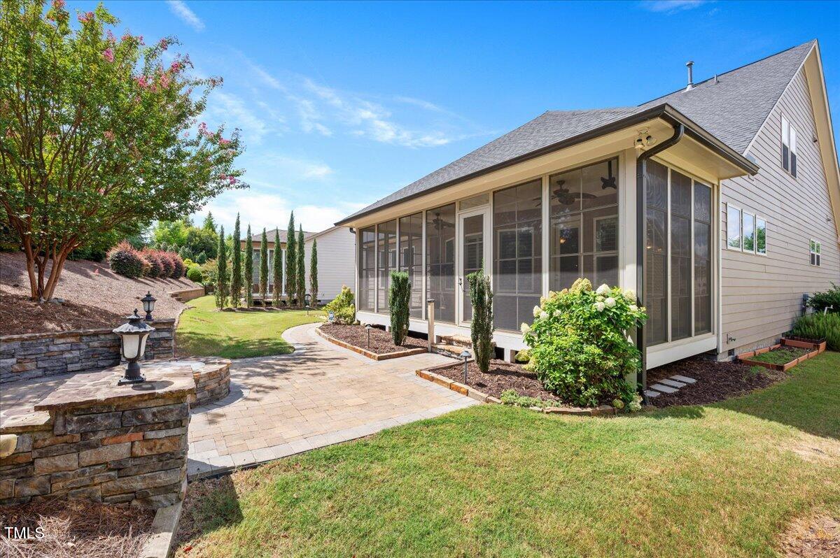 232 Lucky Ribbon Lane