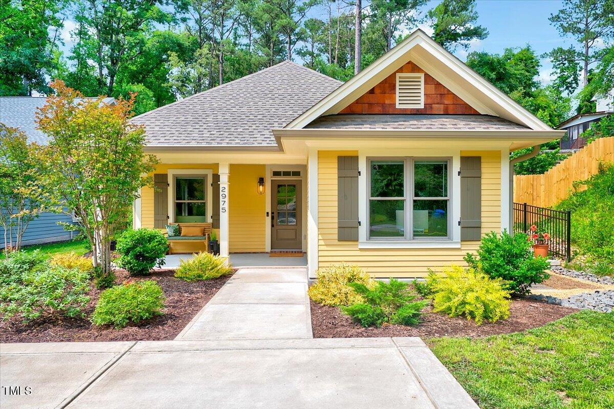 2975 Carolyn Drive