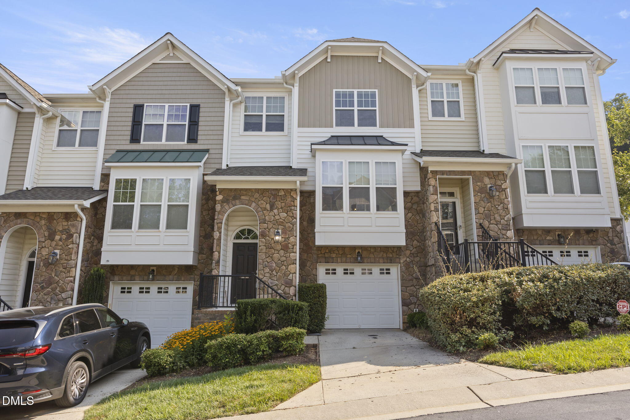 5916 Longeria Court