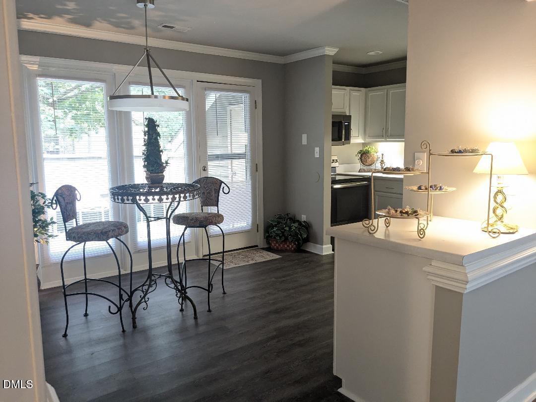500 Woodcroft Parkway 16d