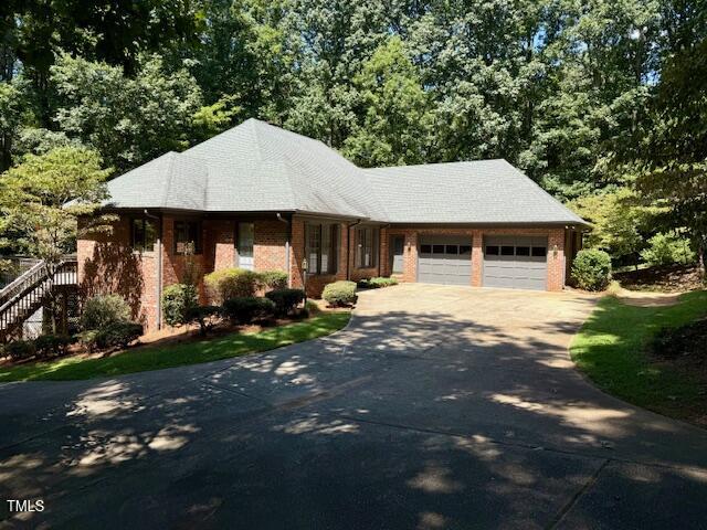 1025 Shadywood Lane